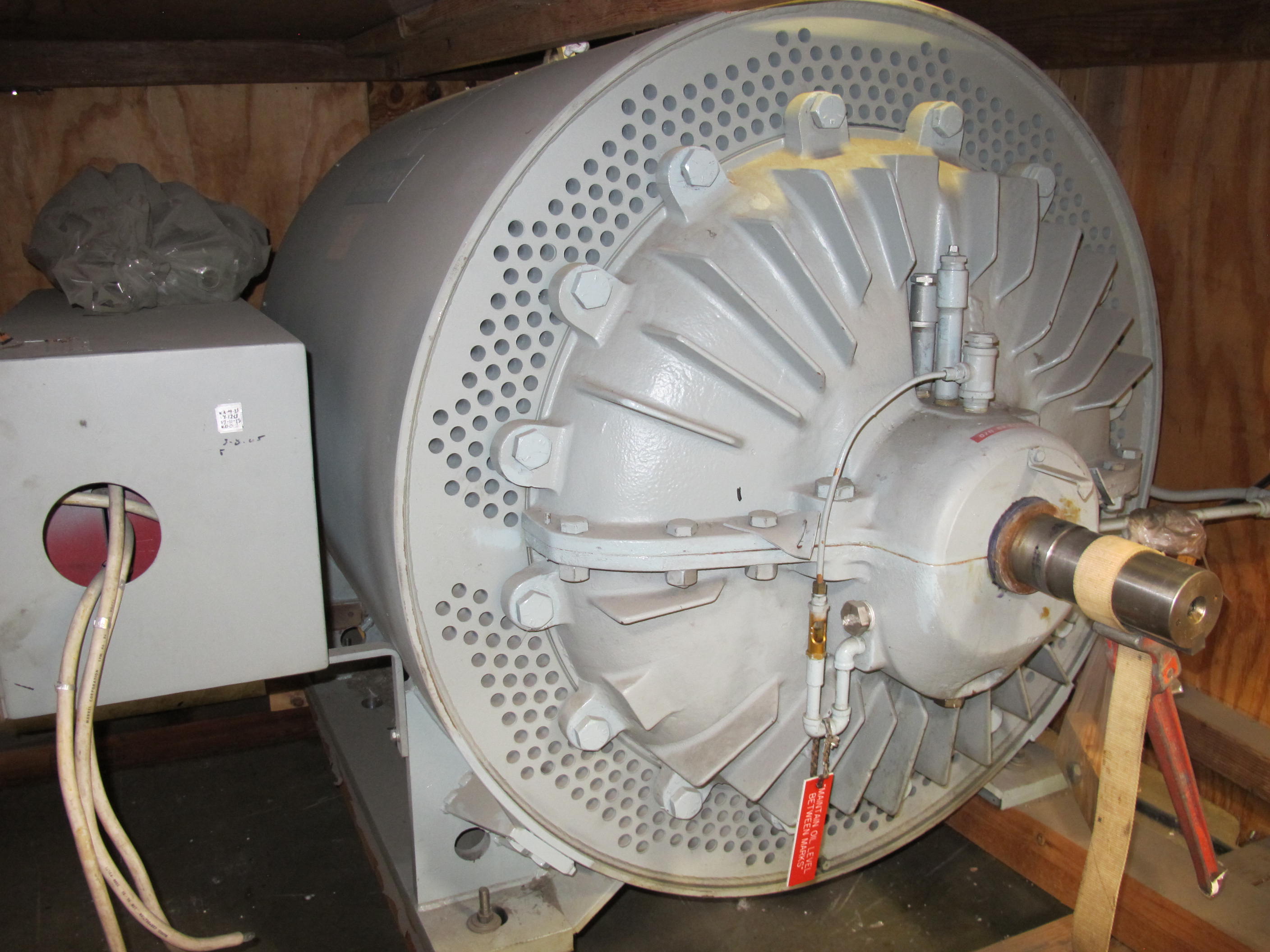 MOTOR, ELECTRIC TYPE, 800 HORSEPOWER, 4160 VOLT ELEC RATING, 3600 RPM, 3020SS6 FRAME, 99 AMPS, TEFC ENCLOSURE, 1.15 SERVICE FACTOR. INDUCTION, HORIZONTAL MOUNT. 0.66KW, 480V SPACE HEATER, PART # 53-807-487-417 (W-50) LOADING & HANDLING FEE $250-